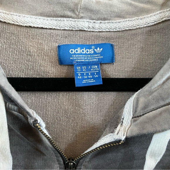 Addidas Zip-up - Picture 2 of 3